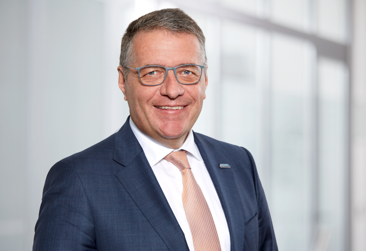 [Translate to Chinese:] [Translate to English:] Jürgen Peschke, CEO, SIEMAG TECBERG group.